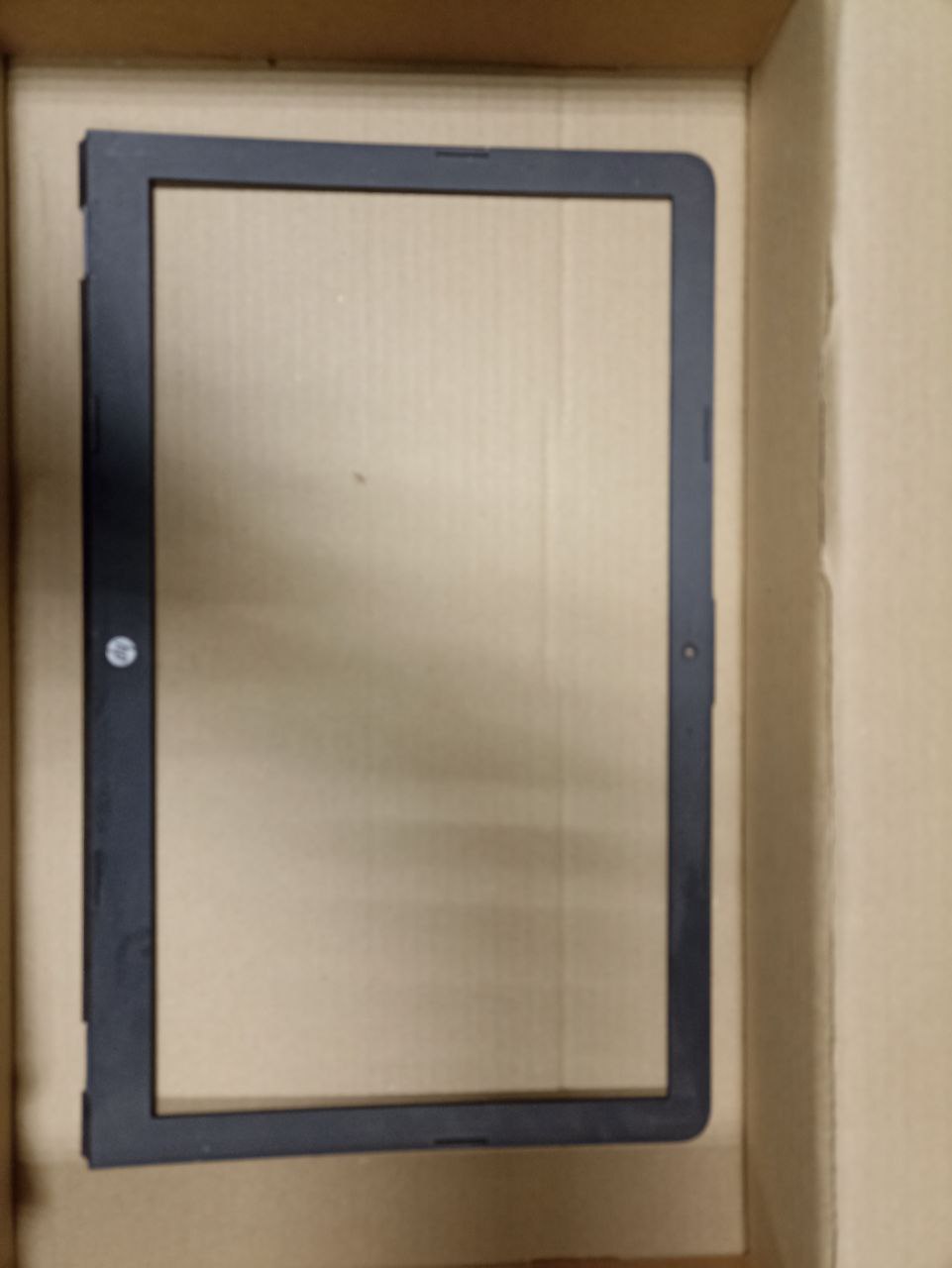 Рамка матрицы HP 15-BW ap204000300 Рамка матрицы HP 15-BW,ap204000300hyt10a85pn35220d
